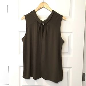 H&M keyhole twist sleeveless top